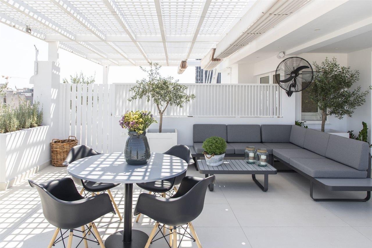 Gallery Suites & Residences Piraeus Luaran gambar