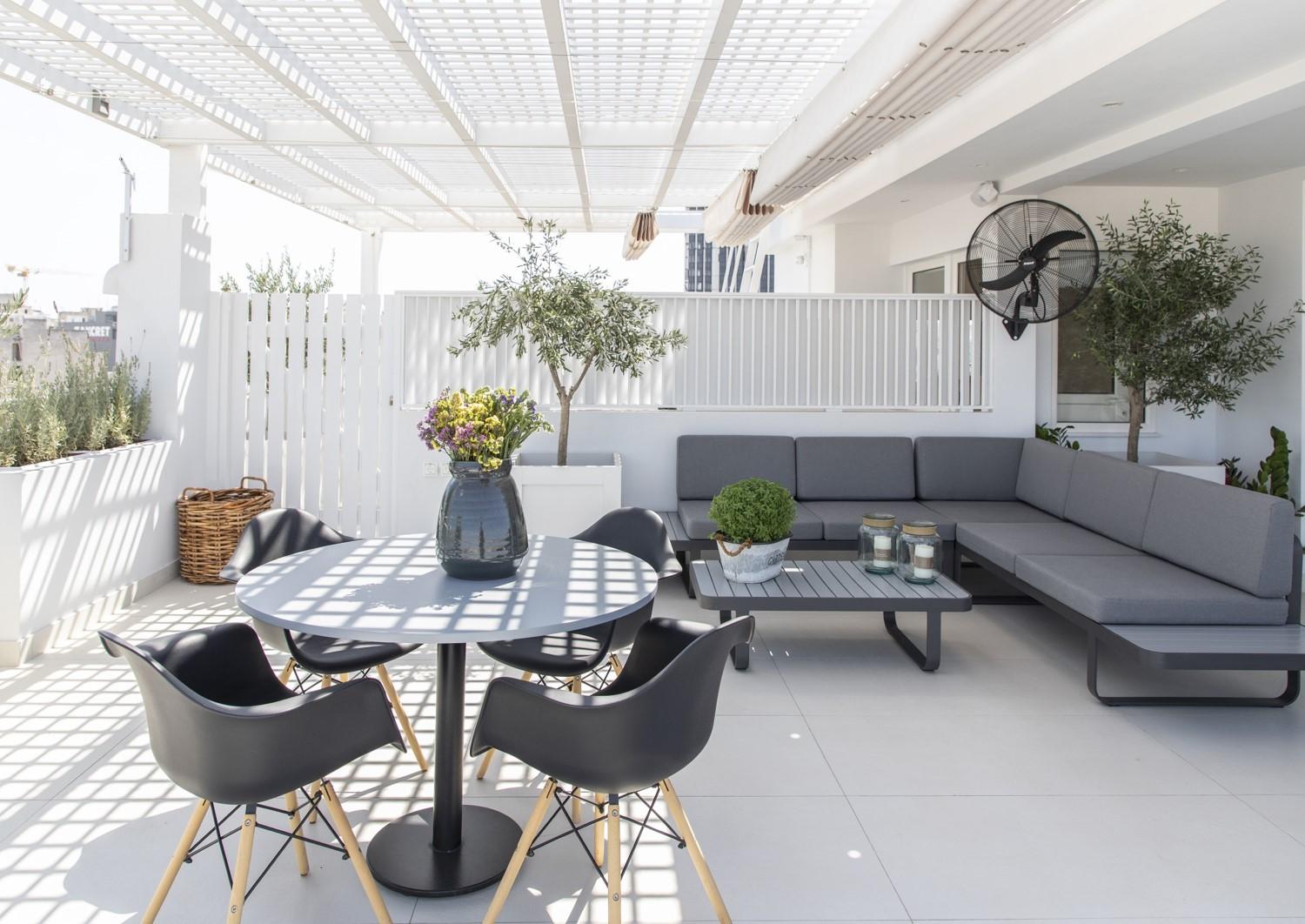 Gallery Suites & Residences Piraeus Luaran gambar