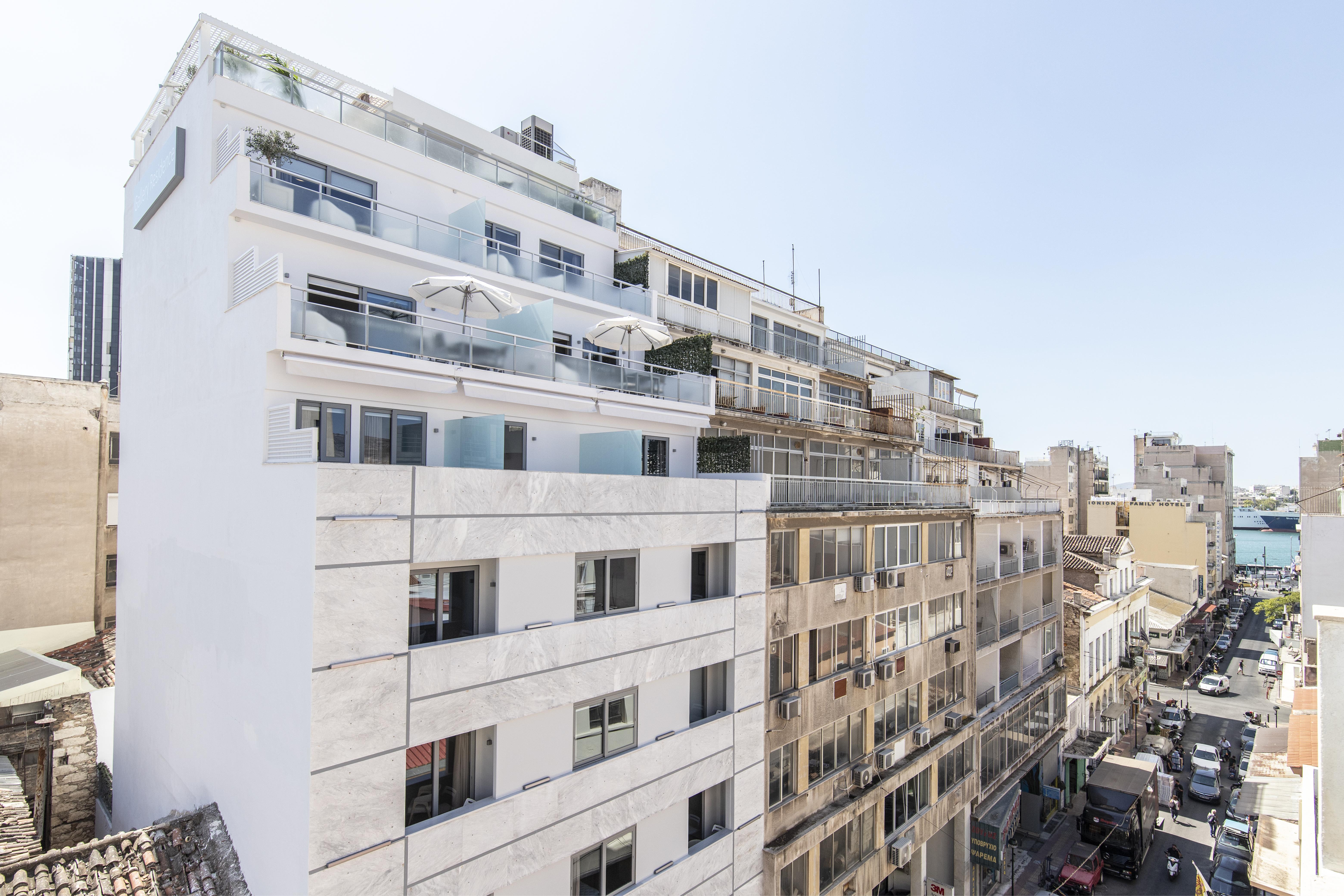 Gallery Suites & Residences Piraeus Luaran gambar