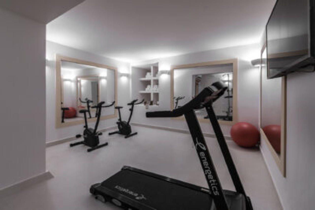 Gallery Suites & Residences Piraeus Luaran gambar
